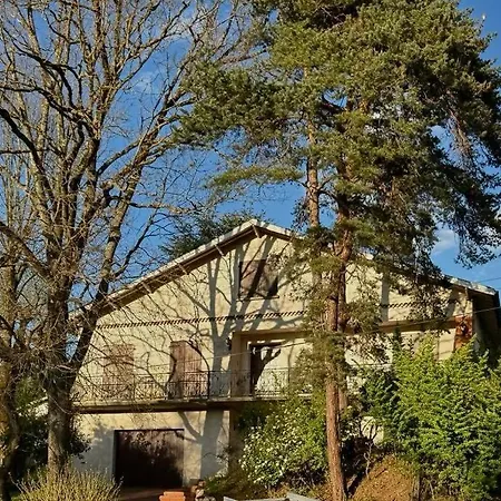 Le Rustique * Leguevin